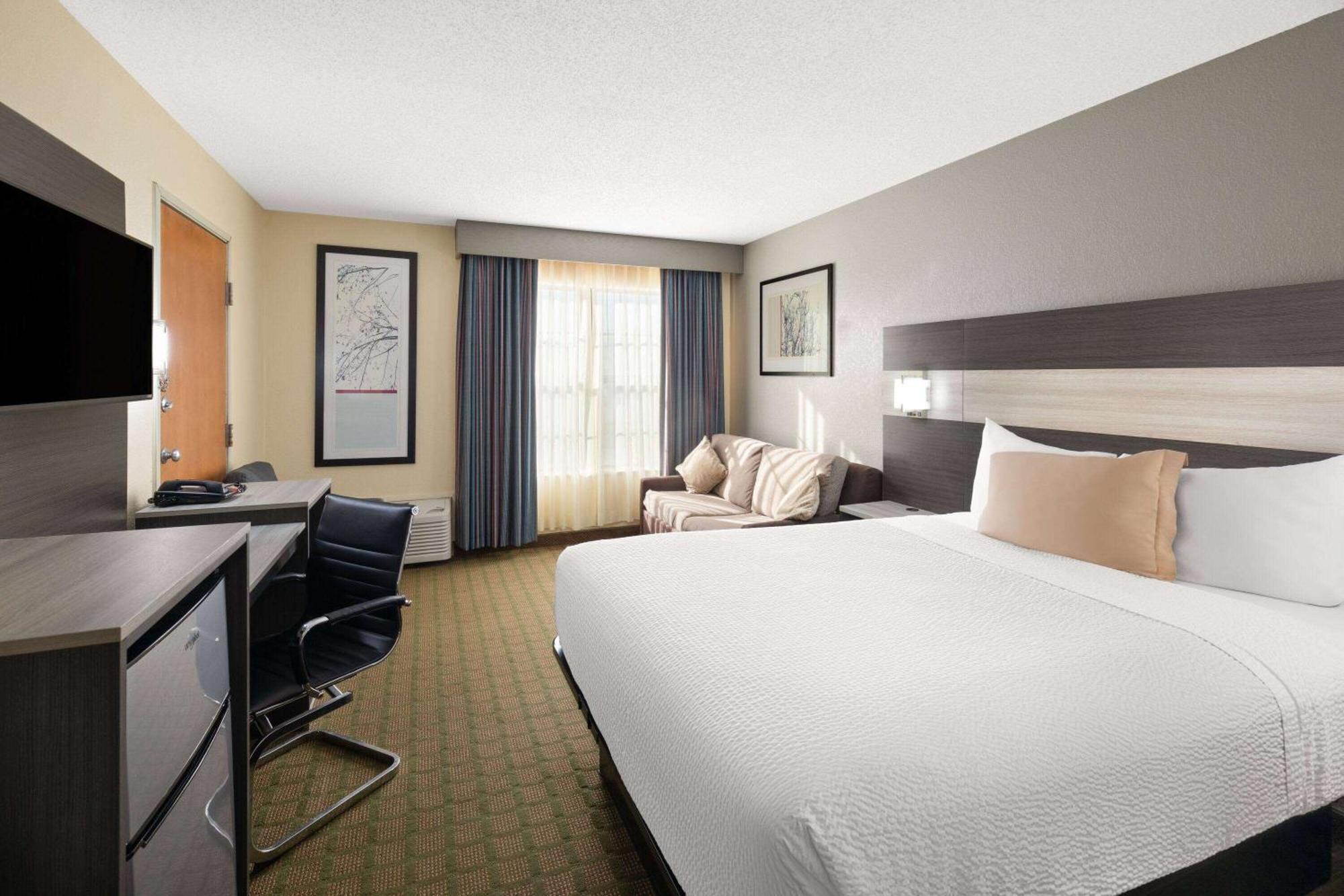 Travelodge By Wyndham Perry National Fairgrounds Area I-75 Exterior foto